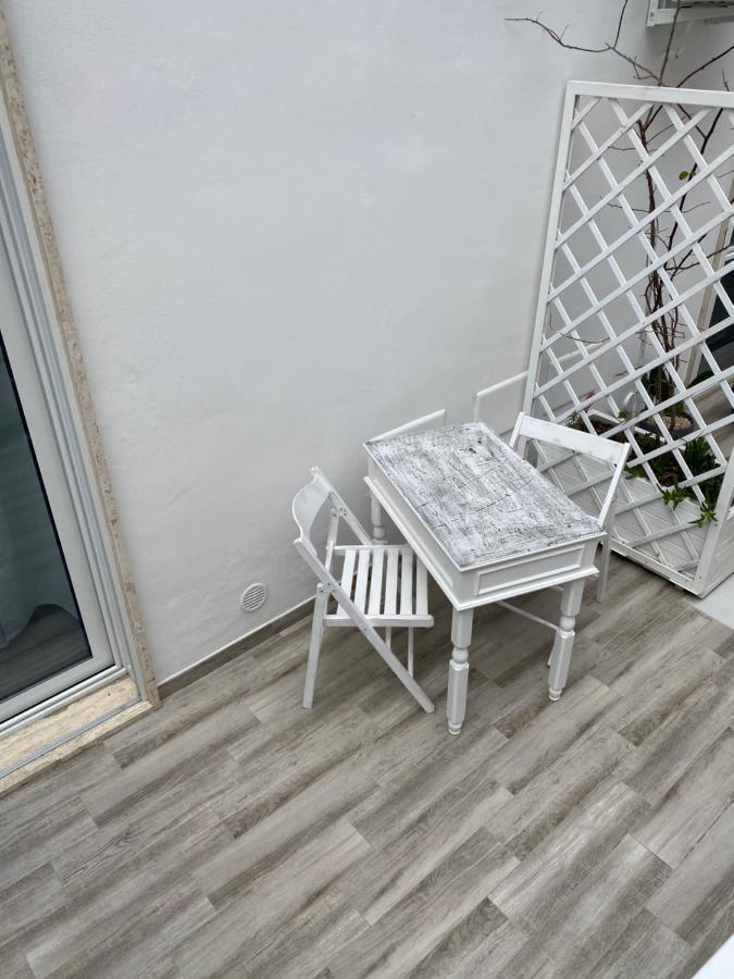 La Casa Di Nina Bed & Breakfast Lecce Ngoại thất bức ảnh